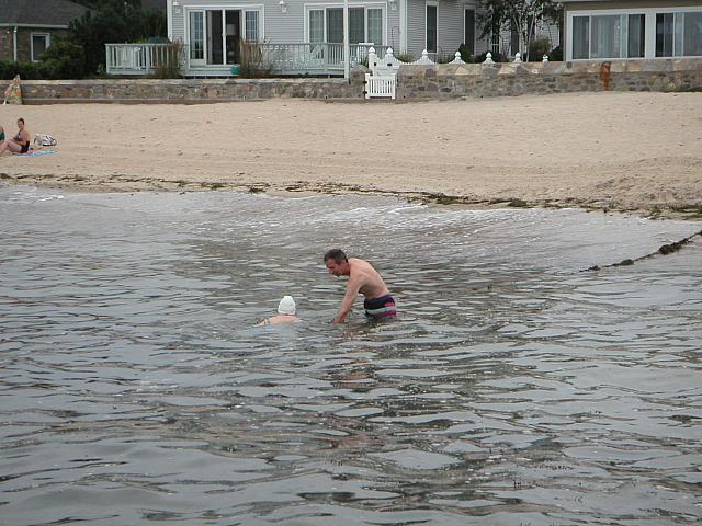 Nana Goes Swimming 003