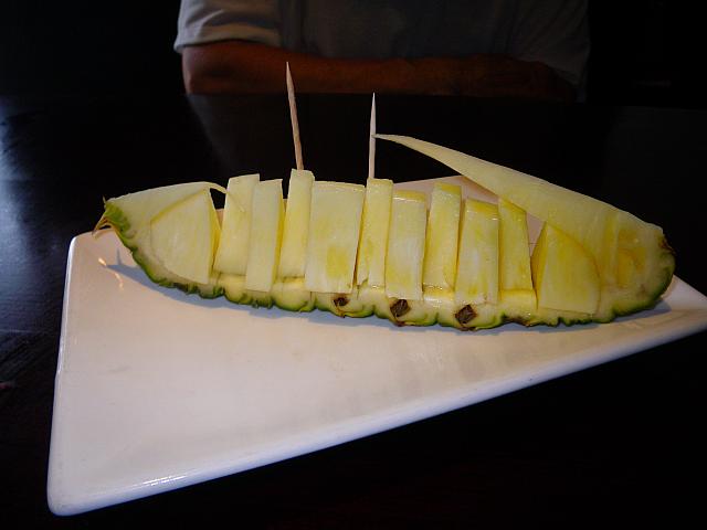 Pineapple boat, the inspiration